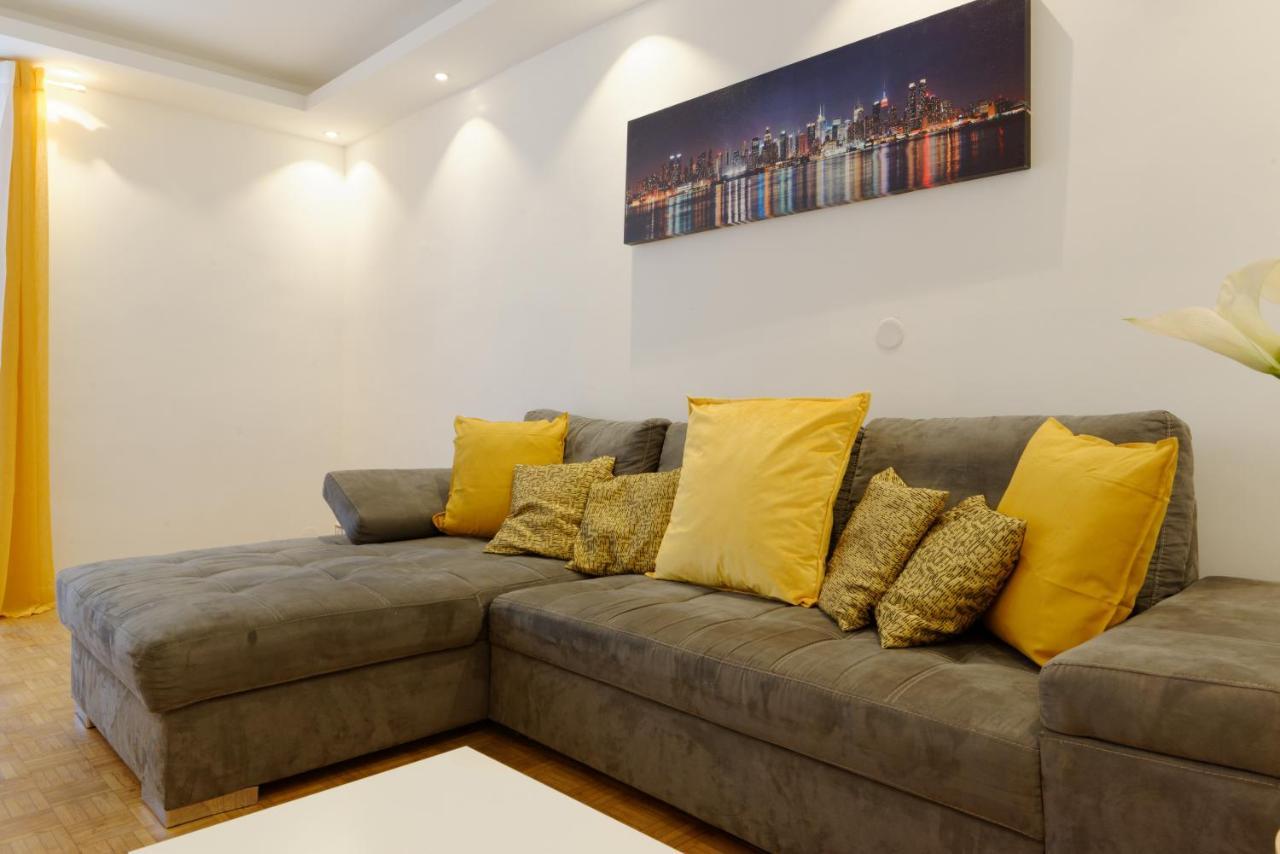 Un Ete Sans Fin Apartment Marseille Exterior photo